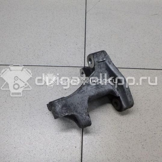 Фото Кронштейн генератора  1251167020 для Toyota Land Cruiser / Hiace / 4 / Granvia H2 , H1 / Hilux