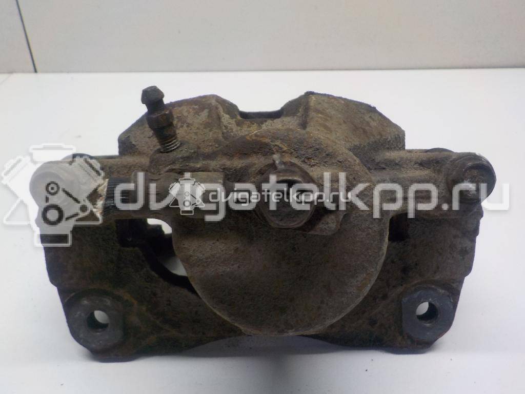 Фото Суппорт тормозной передний левый  4775033200 для Toyota Hilux / Camry / 4 {forloop.counter}}
