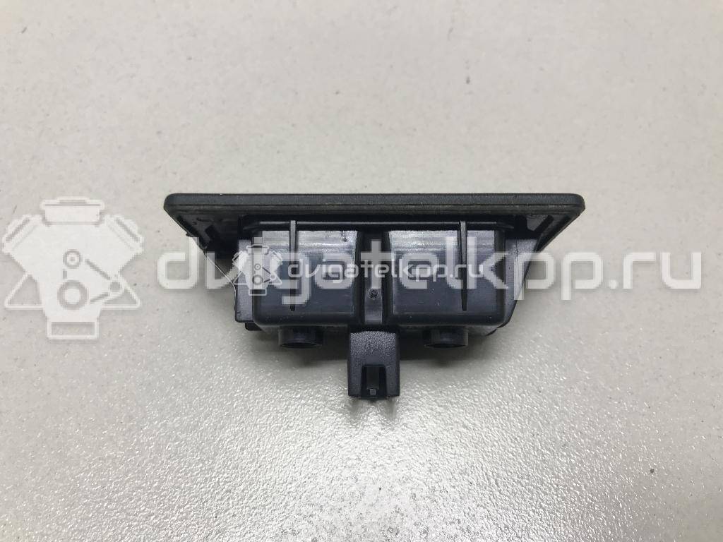 Фото Фонарь подсветки номера  4G0943021 для Audi A4 / A6 / A3 / A5 / Tt {forloop.counter}}