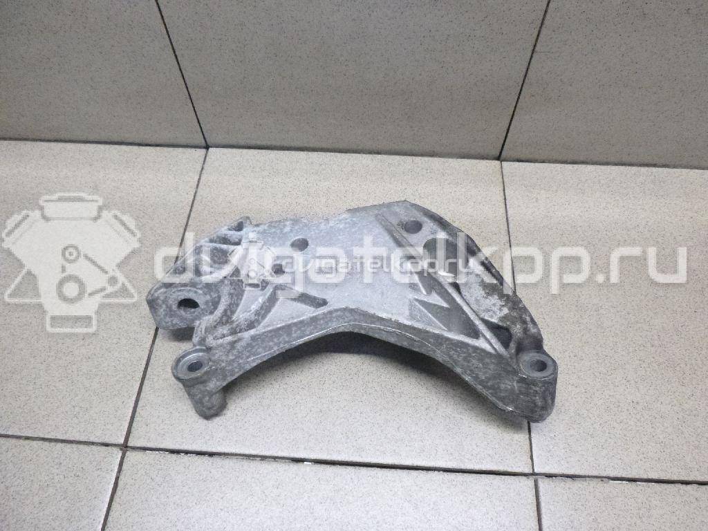 Фото Кронштейн двигателя правый  06j199207p для audi A3 [8P1] {forloop.counter}}