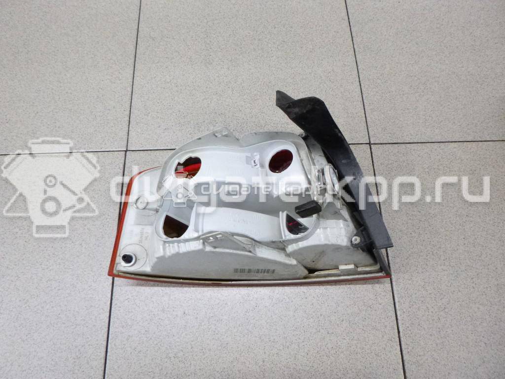 Фото Фонарь задний наружный правый  8E5945096 для Audi A4 {forloop.counter}}