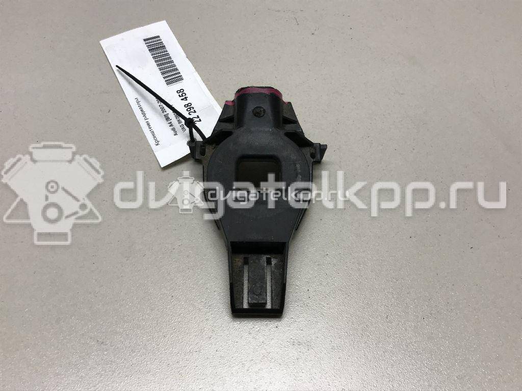 Фото Кронштейн радиатора  8K0805201 для audi A4 [B8] {forloop.counter}}