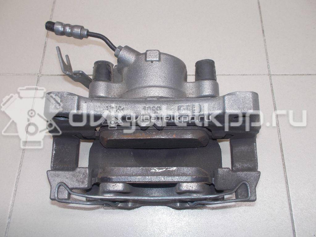 Фото Суппорт тормозной передний правый  8W0615124 для Audi A4 {forloop.counter}}