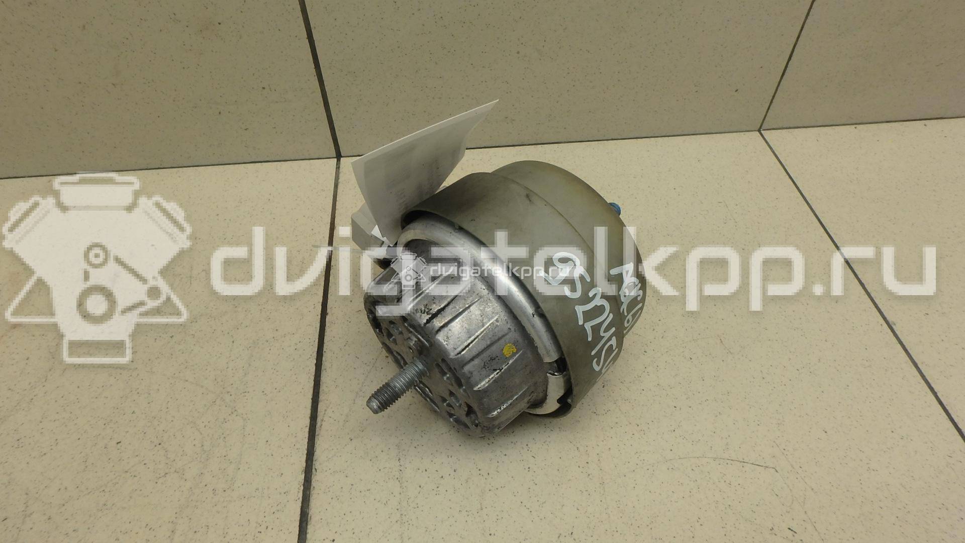 Фото Опора двигателя левая  4F0199379BH для Audi A6 {forloop.counter}}