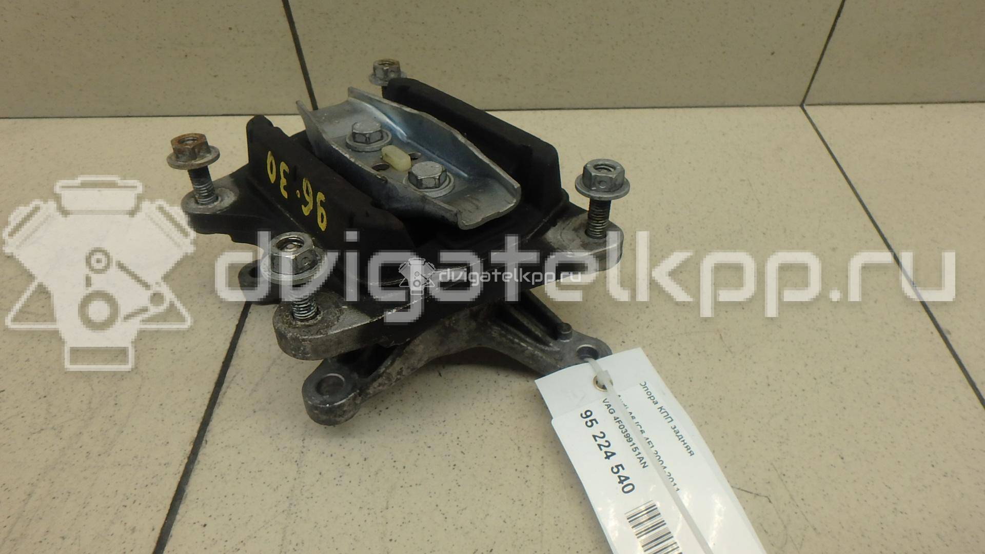 Фото Опора КПП задняя  4F0399151AN для Audi Allroad / A6 {forloop.counter}}