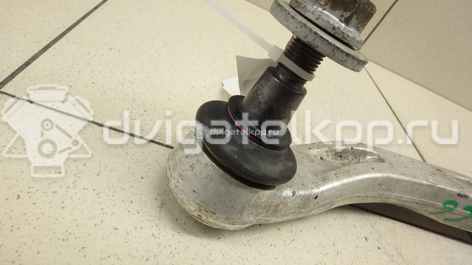 Фото Рычаг передний нижний левый задний  4F0407693H для Audi A8 / Allroad / A6 {forloop.counter}}