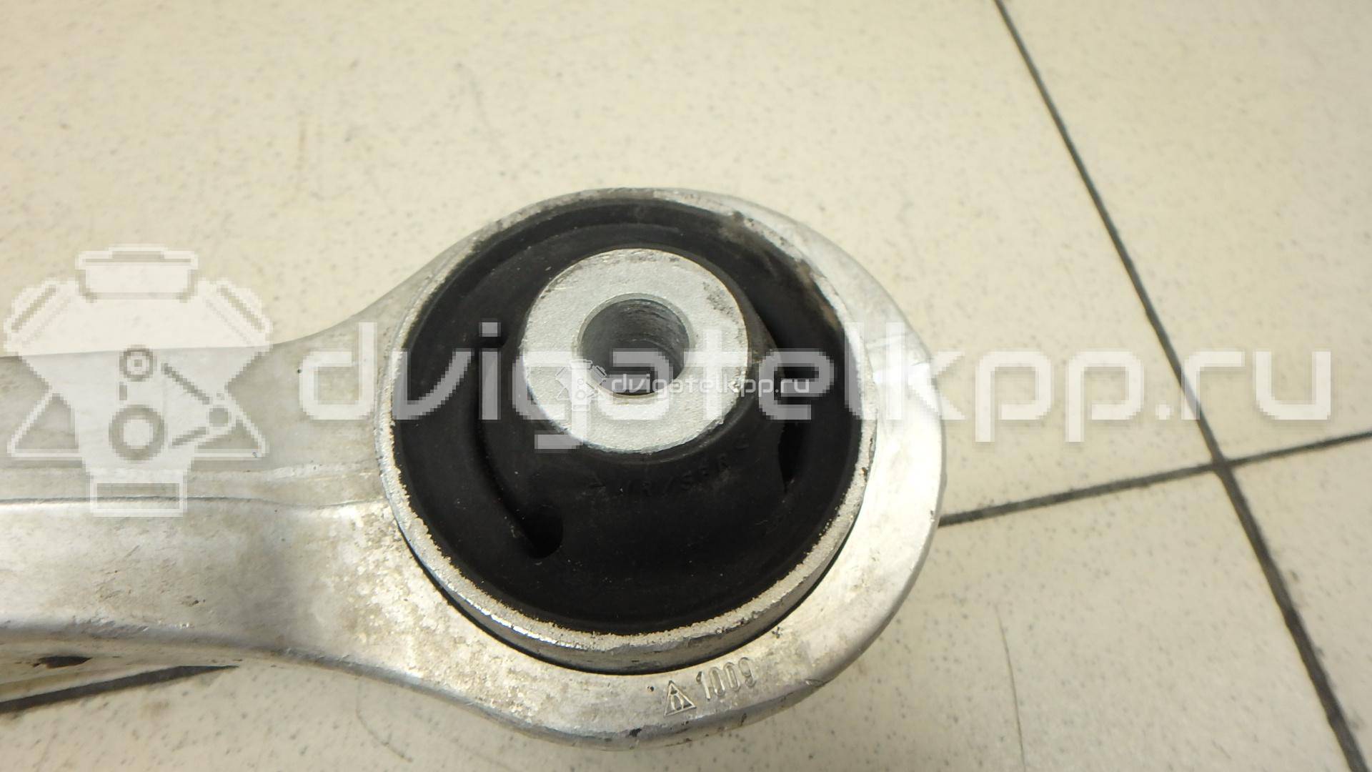 Фото Рычаг передний нижний левый задний  4F0407693H для Audi A8 / Allroad / A6 {forloop.counter}}