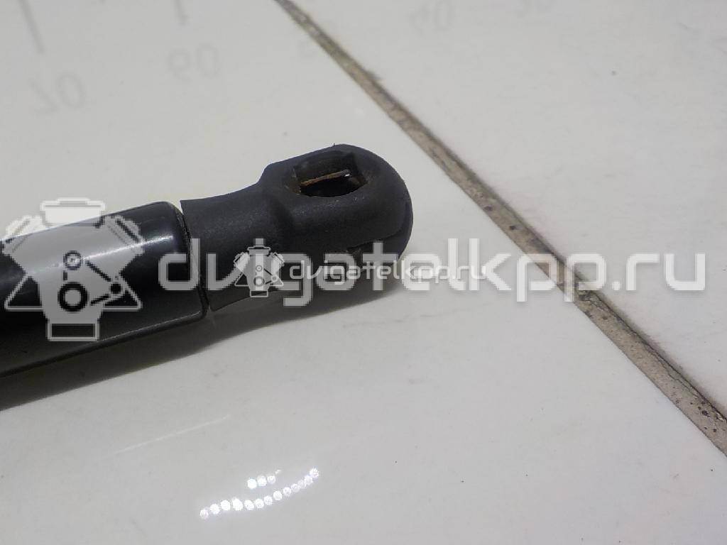 Фото Амортизатор крышки багажника  4f5827552b для Audi A6 {forloop.counter}}