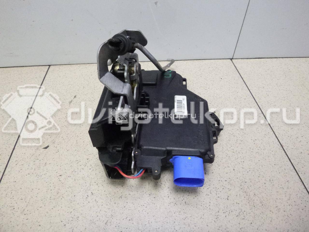 Фото Замок двери задней правой  4e0839016 для Audi A8 {forloop.counter}}