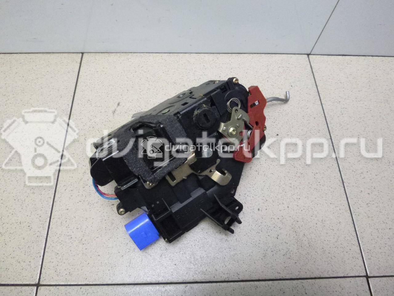 Фото Замок двери задней левой  4e0839015 для Audi A8 {forloop.counter}}