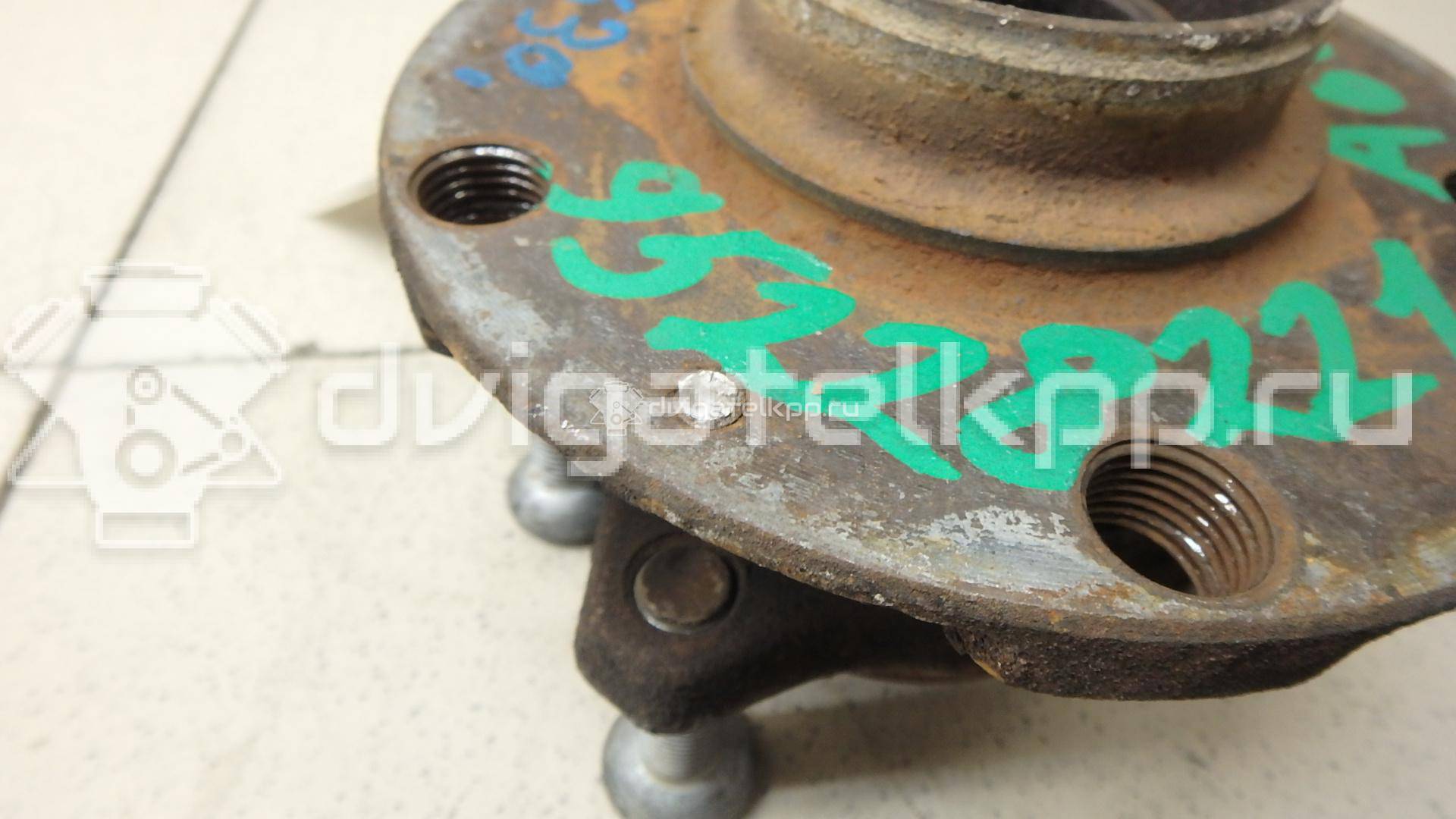 Фото Ступица передняя  4F0498625B для bentley Continental GT {forloop.counter}}