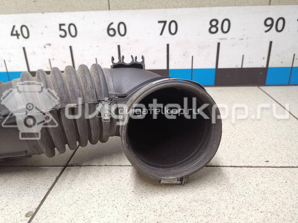 Фото Патрубок воздушного фильтра  13717804846 для bmw 1-серия E82/E88 {forloop.counter}}