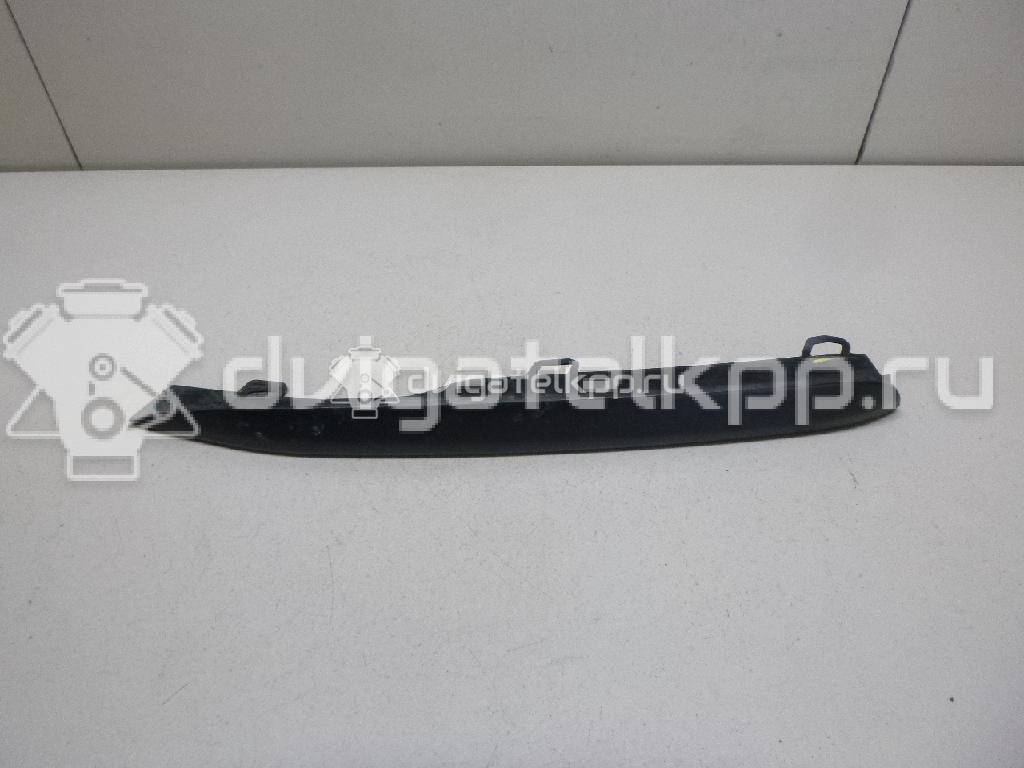 Фото Накладка переднего бампера левая  51117397615 для Bmw 3 {forloop.counter}}