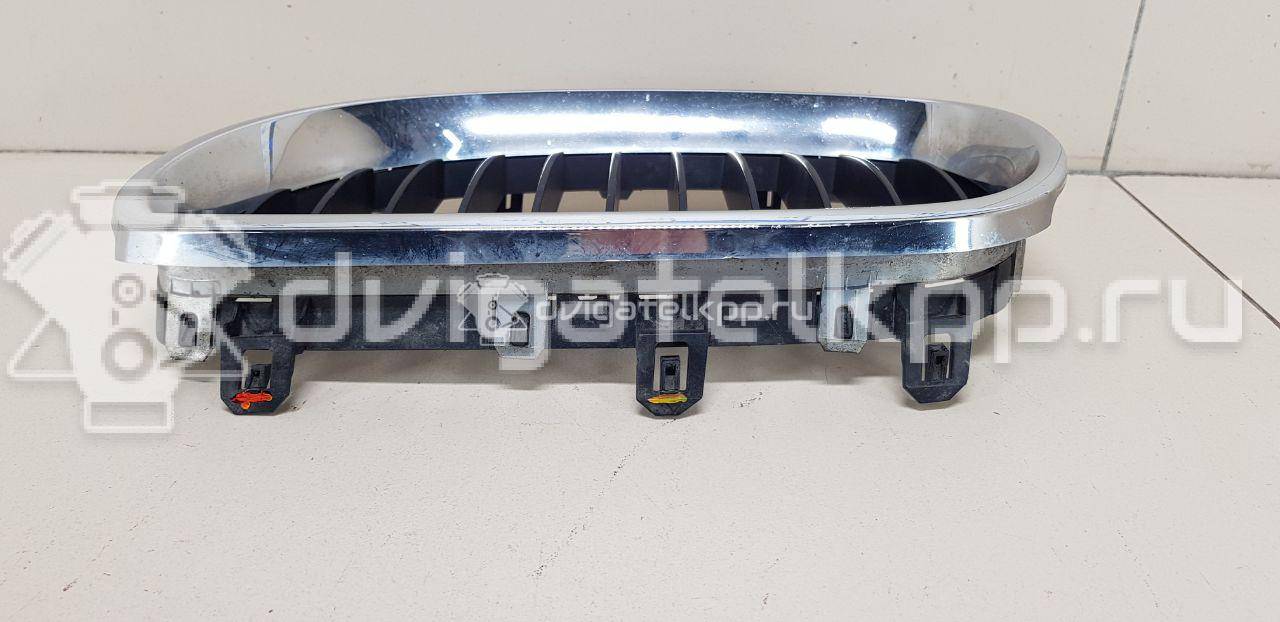 Фото Решетка радиатора левая  51137027061 для Bmw 5 {forloop.counter}}