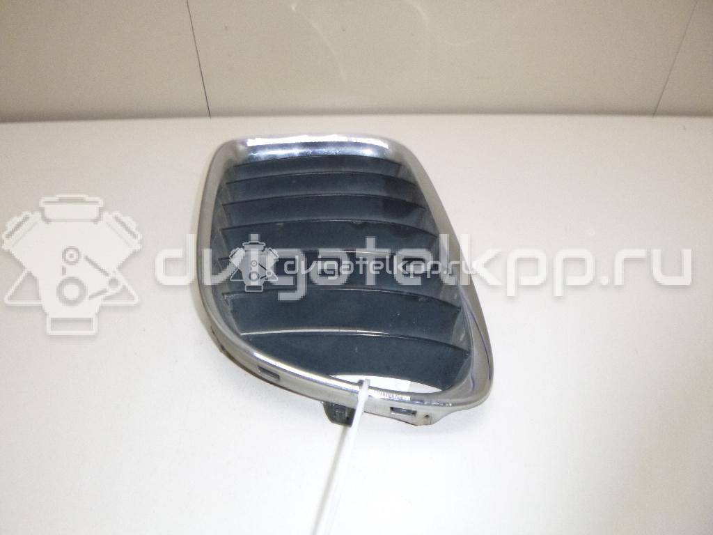 Фото Решетка радиатора левая  51112993305 для Bmw X1 {forloop.counter}}