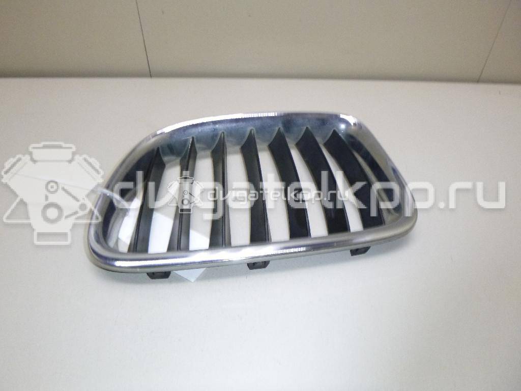 Фото Решетка радиатора левая  51112993305 для Bmw X1 {forloop.counter}}