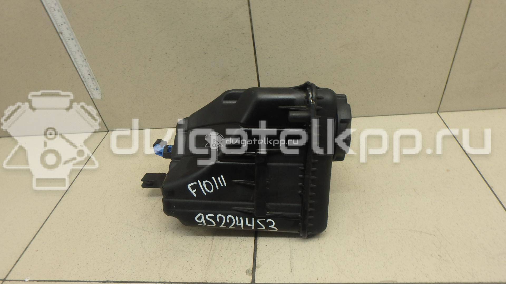 Фото Бачок расширительный  17137601949 для Bmw 5 / 6 / 7 {forloop.counter}}