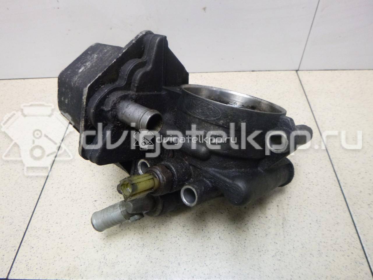 Фото Кронштейн масляного фильтра  1704048 для Ford Focus / Tourneo / C-Max / Galaxy / Grand {forloop.counter}}