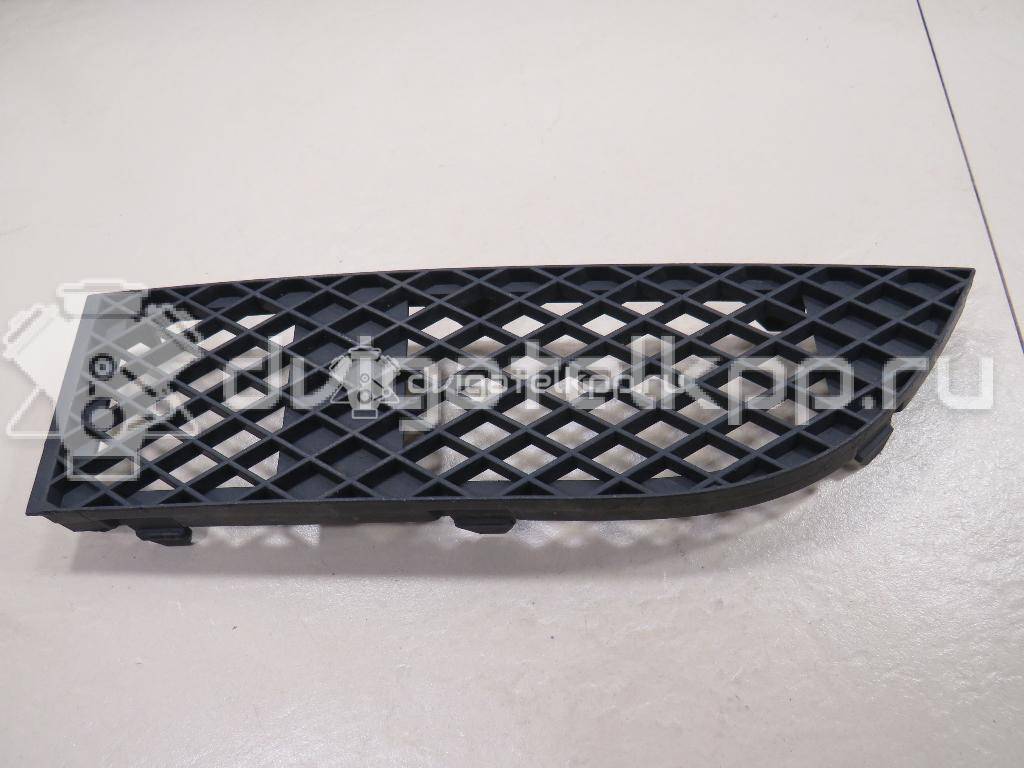 Фото Решетка в бампер левая  51117135563 для Bmw 7 {forloop.counter}}