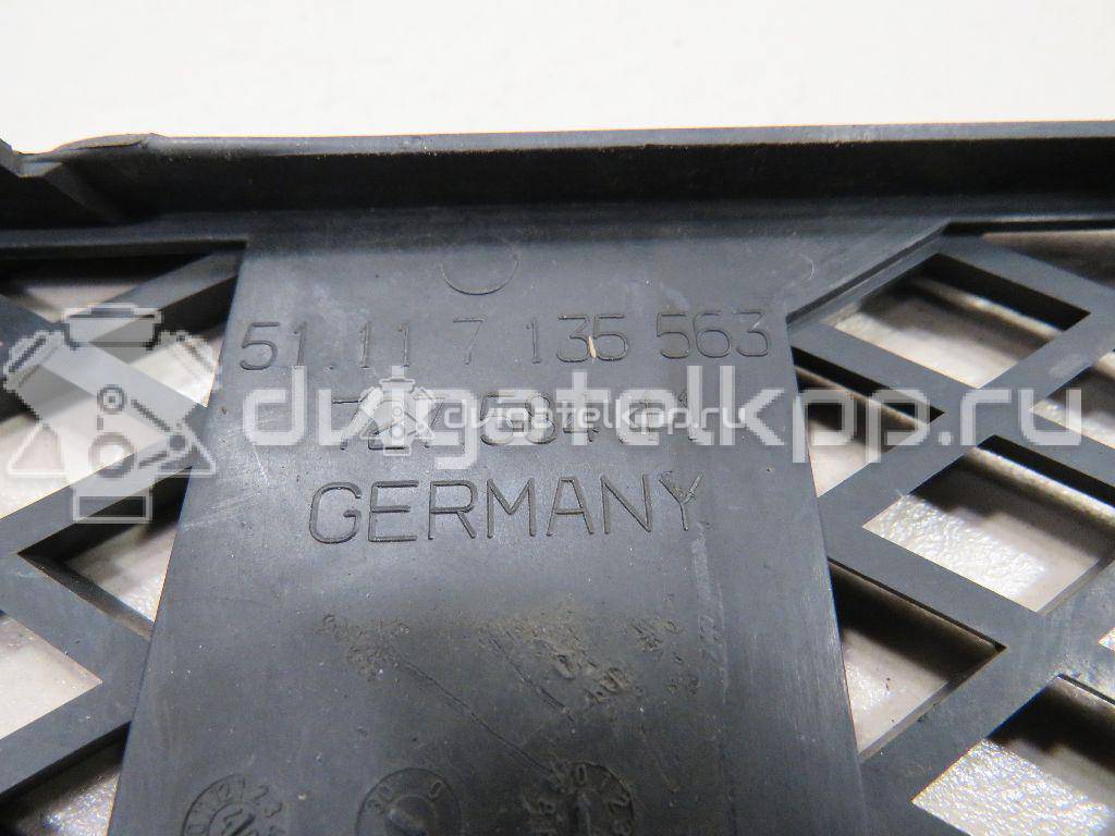 Фото Решетка в бампер левая  51117135563 для Bmw 7 {forloop.counter}}