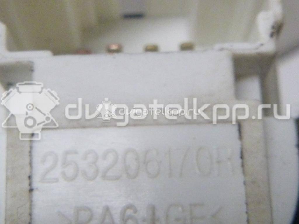 Фото Датчик включения стопсигнала  253206170R для vaz Lada Largus {forloop.counter}}
