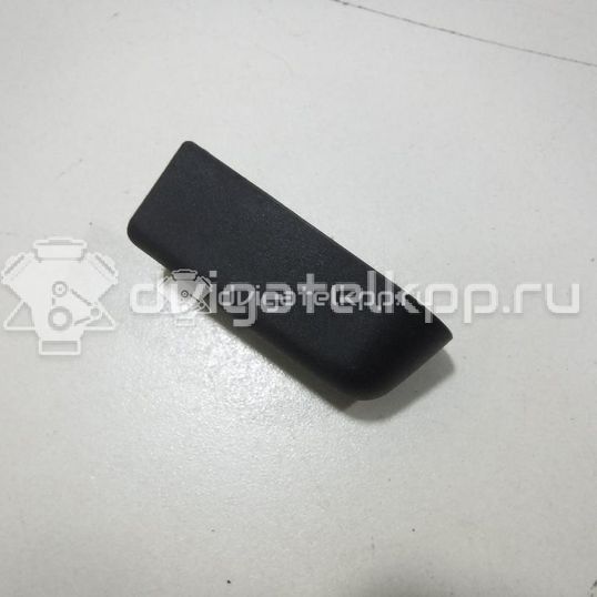 Фото Крышка поводка стеклоочистителя  7701040187 для vaz LADA X-RAY