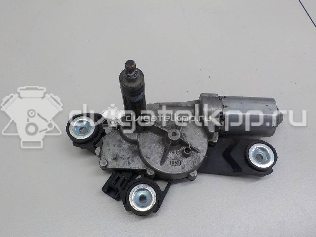 Фото Моторчик стеклоочистителя задний  1689913 для volvo V50 {forloop.counter}}