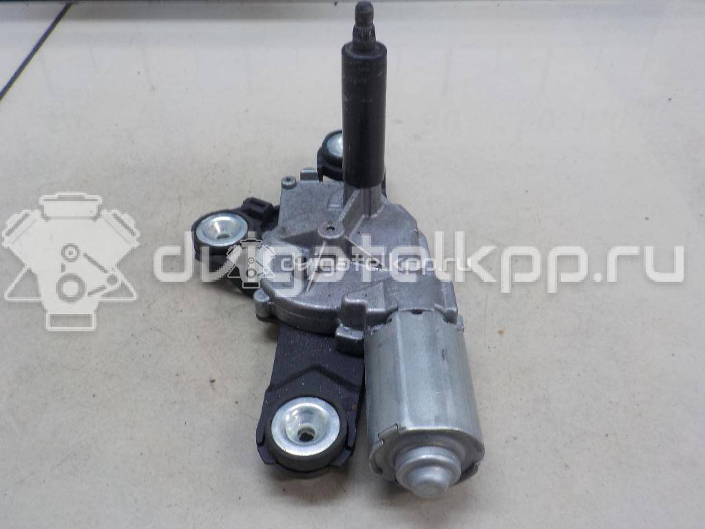 Фото Моторчик стеклоочистителя задний  1689913 для volvo V50 {forloop.counter}}