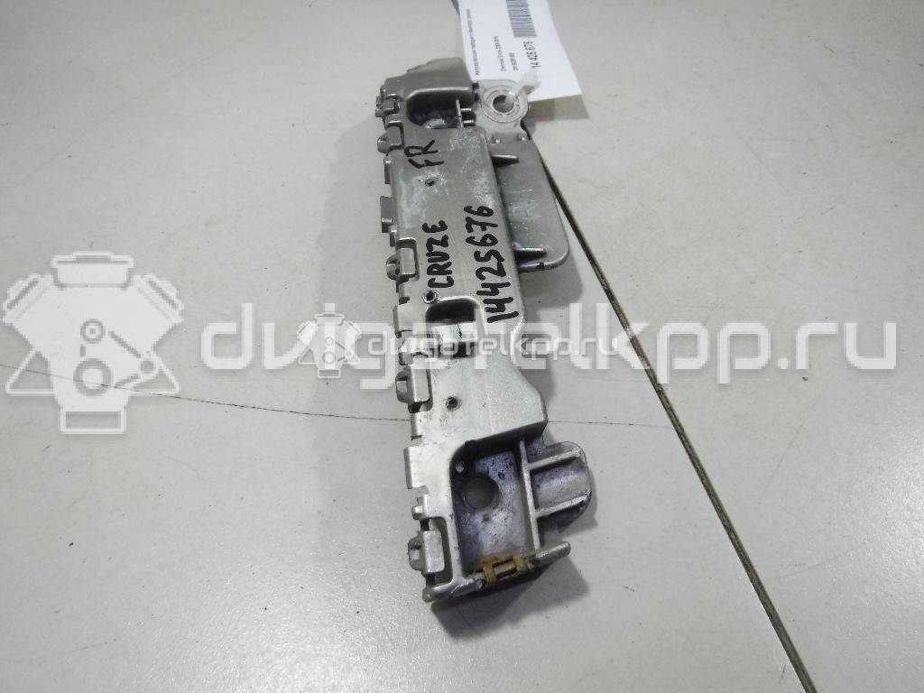 Фото Направляющая переднего бампера правая  95291688 для Chevrolet Cruze {forloop.counter}}