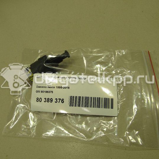 Фото Датчик включения стопсигнала  90196375 для chevrolet Lacetti