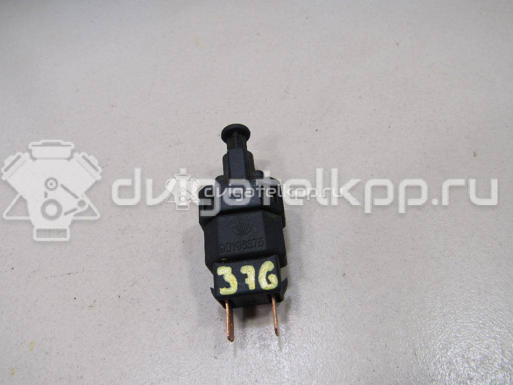 Фото Датчик включения стопсигнала  90196375 для chevrolet Lacetti {forloop.counter}}