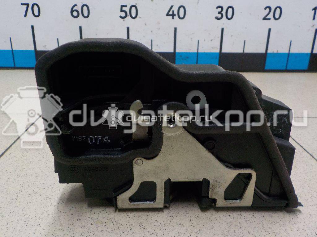 Фото Замок двери передней правой  51217167074 для mini Countryman R60 {forloop.counter}}