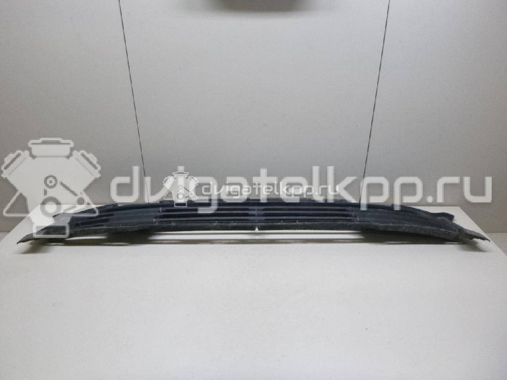 Фото Решетка в бампер центральная  6402A233 для Mitsubishi Outlander {forloop.counter}}