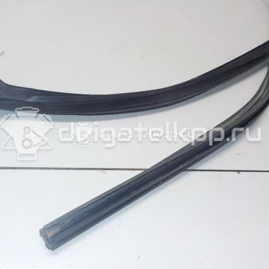 Фото Уплотнитель (внутри)  mn169652 для mitsubishi Lancer (CS/Classic)