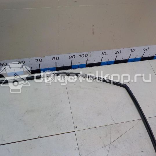 Фото Уплотнитель стекла двери  mr526476 для mitsubishi Lancer (CS/Classic)
