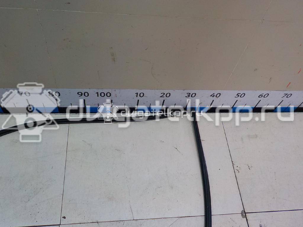 Фото Уплотнитель стекла двери  mr526476 для mitsubishi Lancer (CS/Classic) {forloop.counter}}