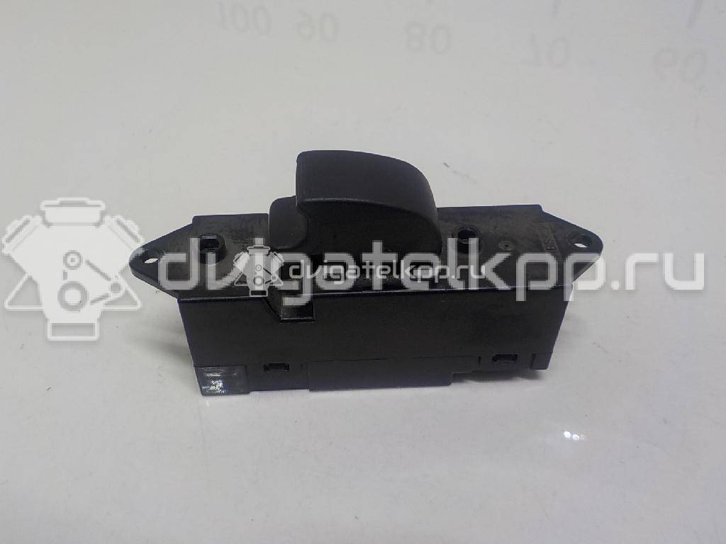 Фото Кнопка стеклоподъемника  8608a100 для mitsubishi Lancer (CS/Classic) {forloop.counter}}