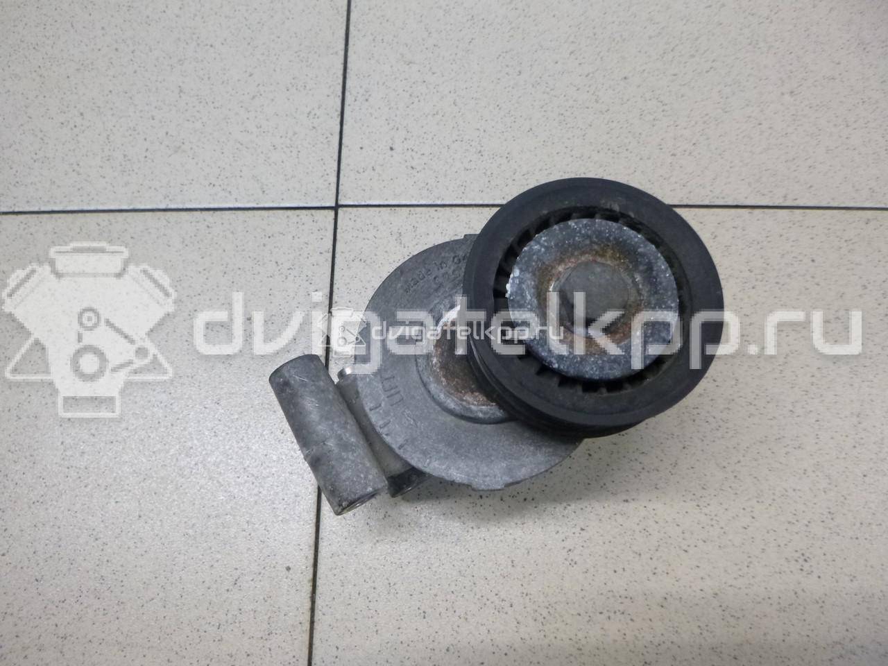 Фото Натяжитель ремня  1315781 для Ford Fiesta / Focus / Transit / C-Max {forloop.counter}}