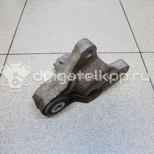 Фото Кронштейн опоры КПП  1322569 для Ford Focus / C-Max