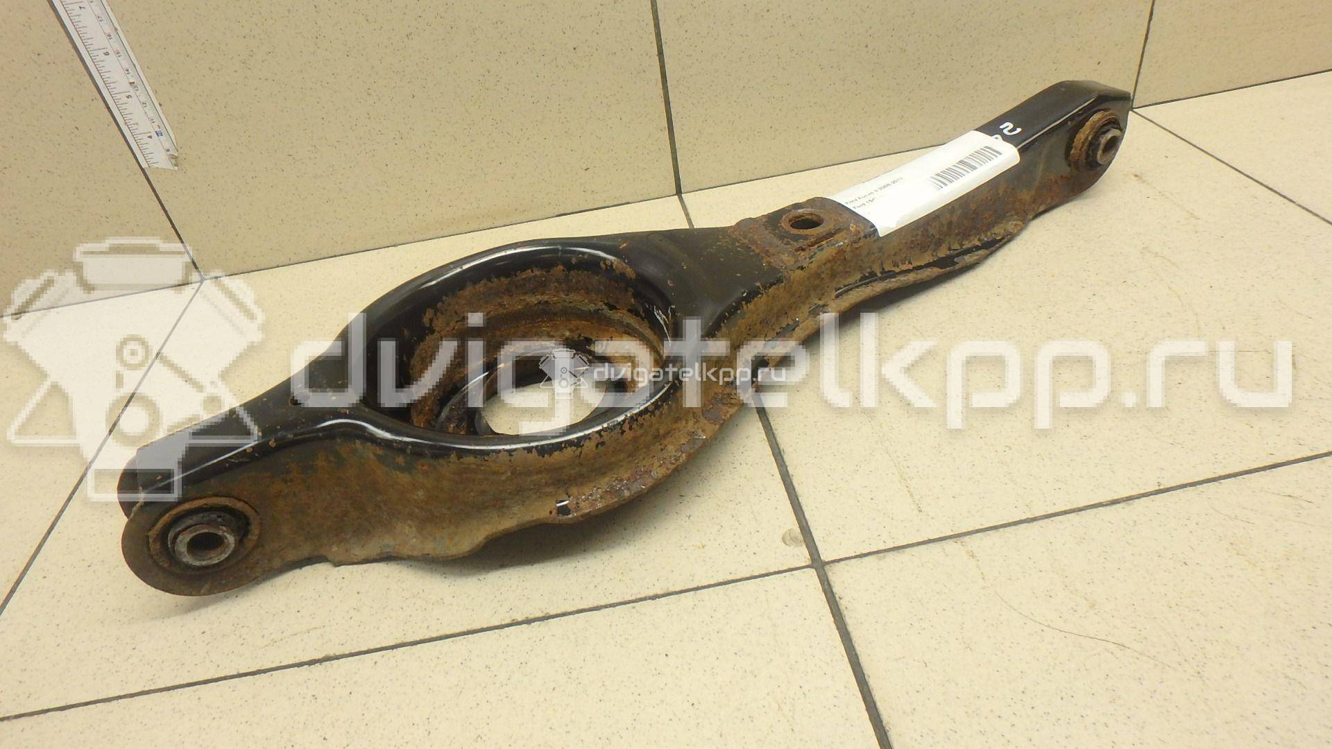 Фото Рычаг задний нижний  1548460 для Ford Focus / Kuga / C-Max / Grand {forloop.counter}}