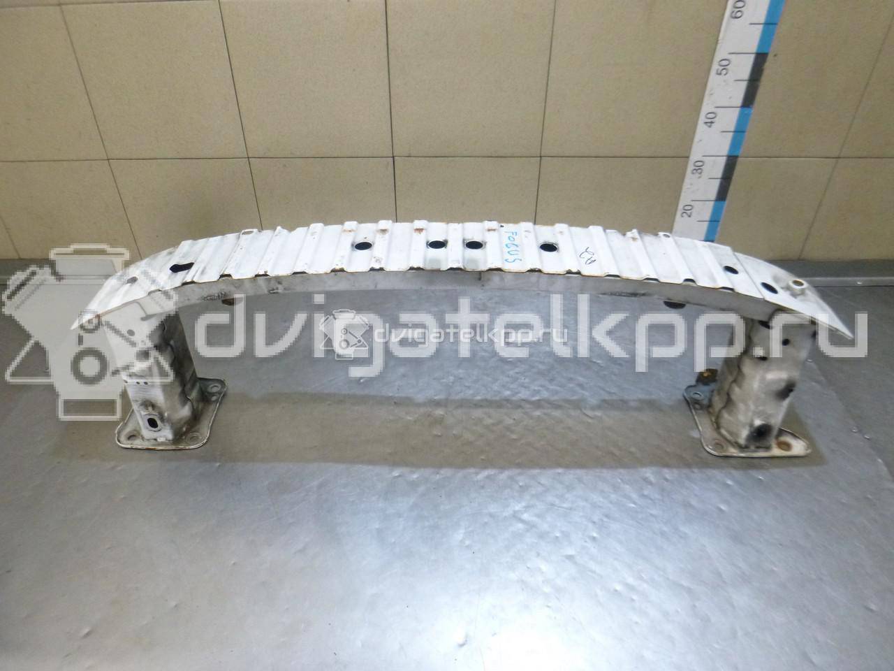 Фото Усилитель переднего бампера  1540638 для Ford Focus / Kuga / C-Max {forloop.counter}}