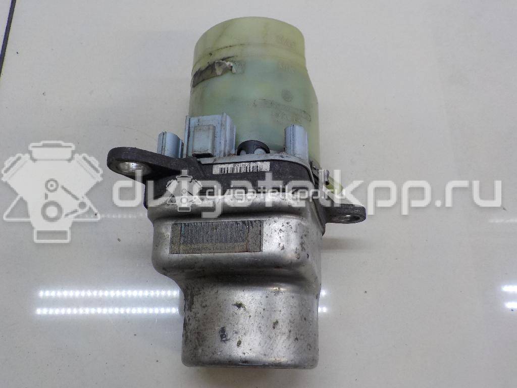 Фото Насос гидроусилителя  1743471 для Ford Fiesta / Focus / Kuga / C-Max {forloop.counter}}