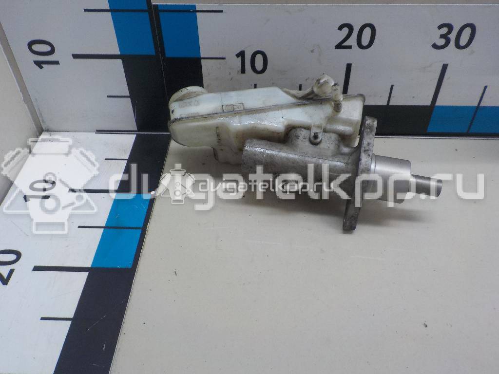 Фото Цилиндр тормозной главный  1547478 для Ford Focus / Kuga / C-Max {forloop.counter}}