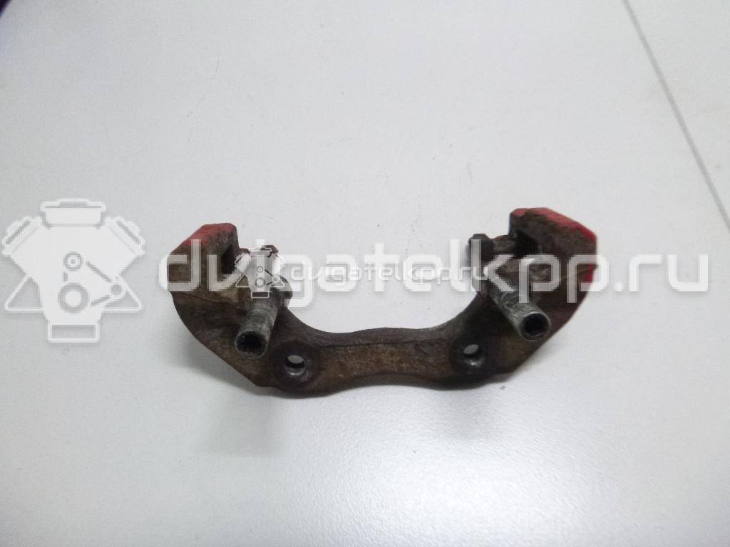 Фото Скоба суппорта переднего  1471710 для Ford Focus / C-Max {forloop.counter}}