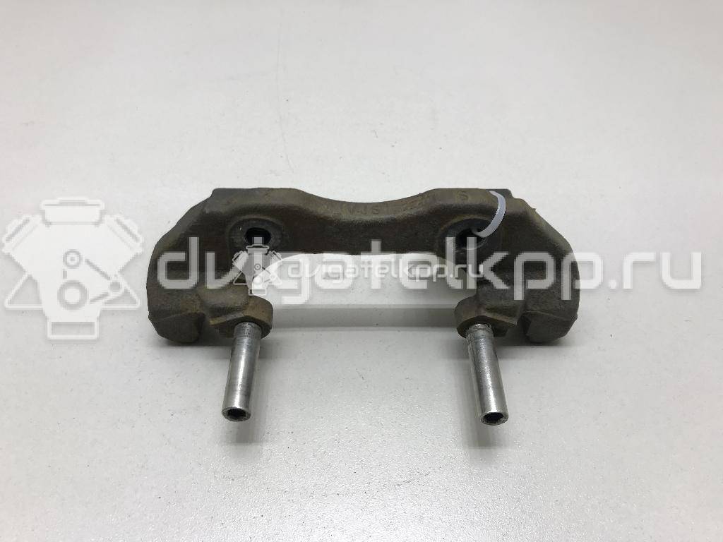 Фото Скоба суппорта переднего  1471710 для Ford Focus / C-Max {forloop.counter}}