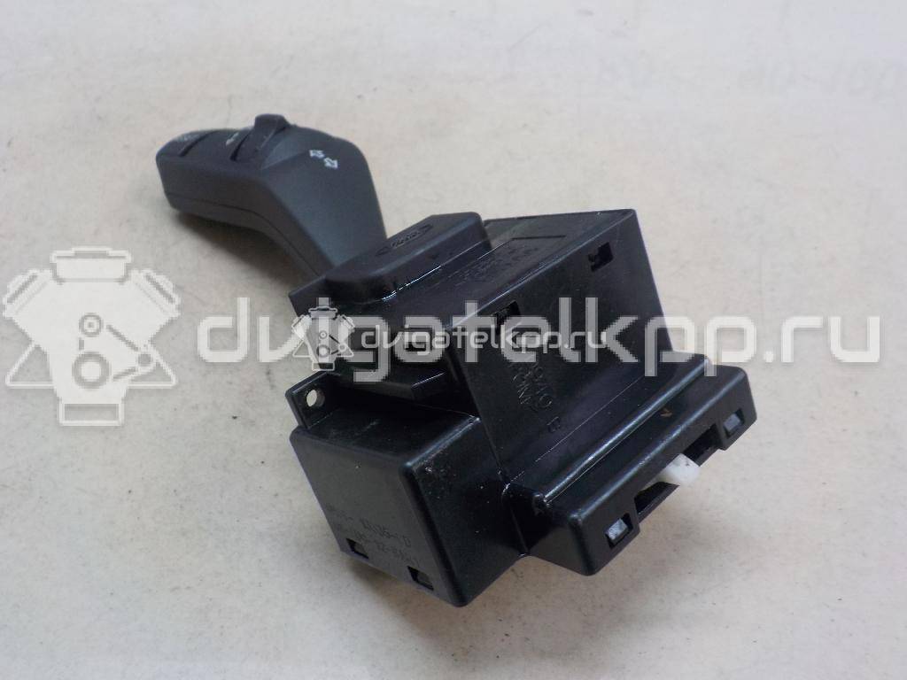 Фото Переключатель поворотов подрулевой  1362588 для Ford Focus {forloop.counter}}