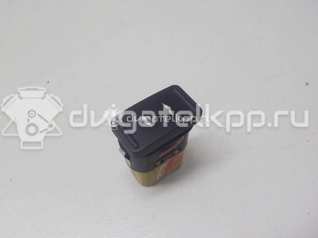 Фото Кнопка стеклоподъемника  1379197 для Ford Focus / S-Max / C-Max {forloop.counter}}