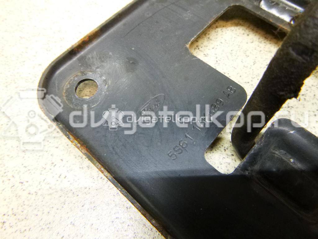 Фото Замок капота  1343612 для Ford Fiesta {forloop.counter}}
