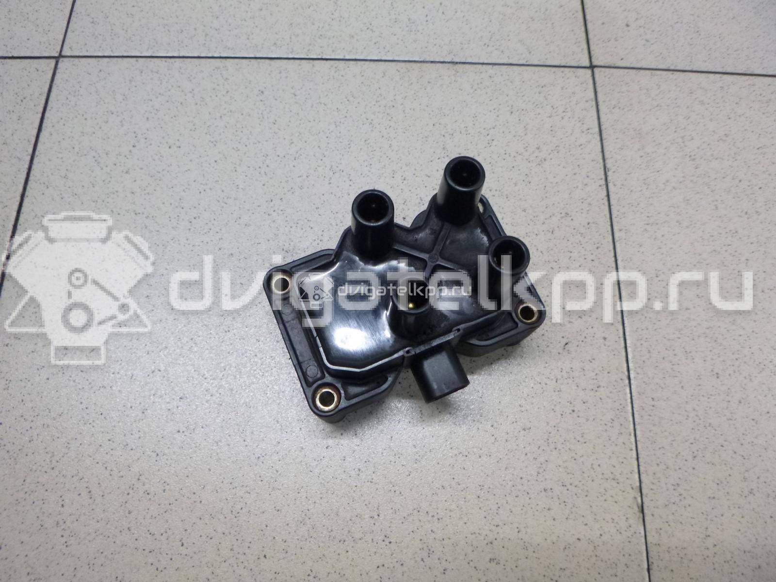 Фото Катушка зажигания  1458400 для Ford Fiesta / Focus / Tourneo / C-Max / Ka {forloop.counter}}