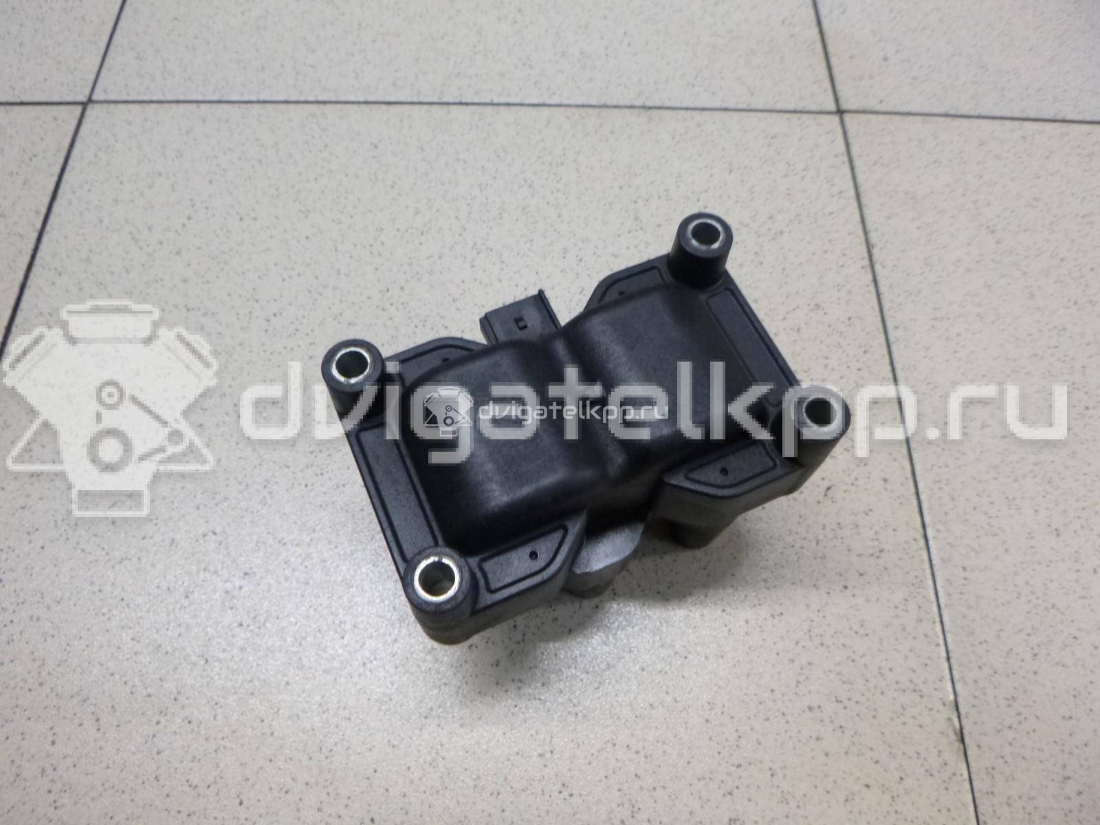 Фото Катушка зажигания  1458400 для Ford Fiesta / Focus / Tourneo / C-Max / Ka {forloop.counter}}